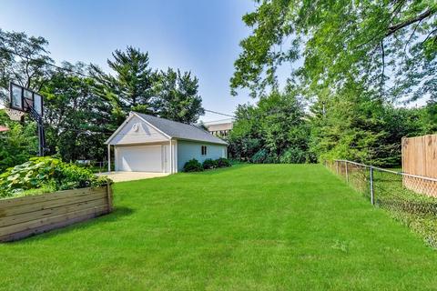 2104 Saint James St, Rolling Meadows, IL 60008 photo 17