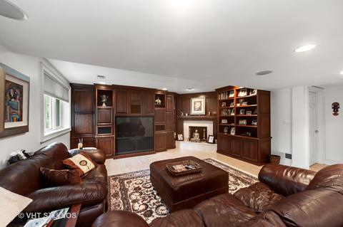 1709 E Course Dr, Riverwoods, IL 60015 photo 9