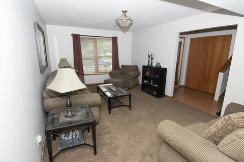 316 Arrowhead Dr, Minooka, IL 60447 photo 9