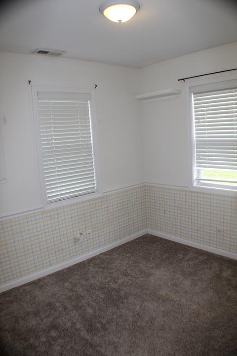 128 S Sheridan Rd, Lakemoor, IL 60051 photo 16