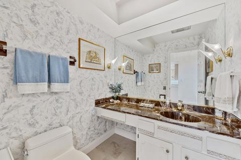 237 Voltz Rd, Northbrook, IL 60062 photo 15