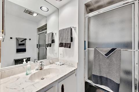 237 Voltz Rd, Northbrook, IL 60062 photo 23