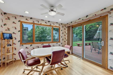 237 Voltz Rd, Northbrook, IL 60062 photo 11