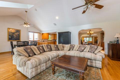 2440 Central Rd, Glenview, IL 60025 photo 10