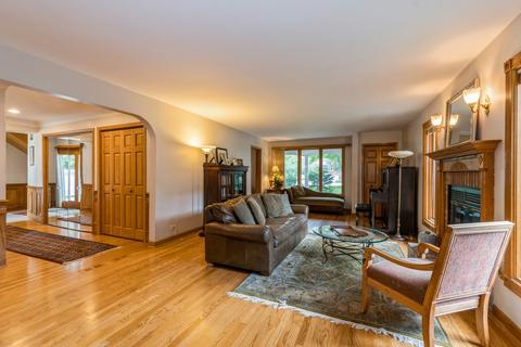 2440 Central Rd, Glenview, IL 60025 photo 6