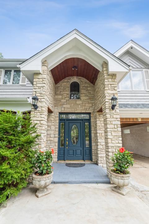 2440 Central Rd, Glenview, IL 60025 photo 3