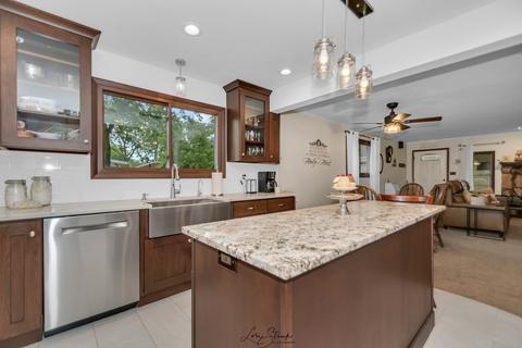3614 Sigwalt St, Rolling Meadows, IL 60008 photo 12