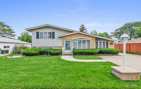 67 Glendale St, Wheeling, IL 60090 photo 2