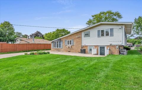 67 Glendale St, Wheeling, IL 60090 photo 8