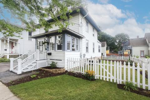 60 S Channing St, Elgin, IL 60120 photo 2
