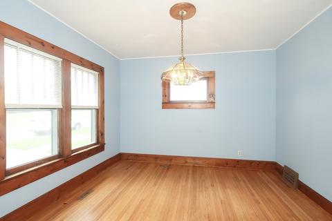 60 S Channing St, Elgin, IL 60120 photo 9
