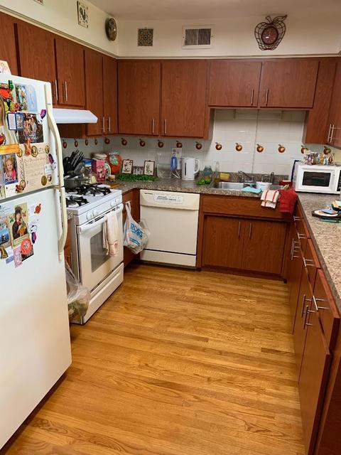 1665 Greenleaf Ave, Des Plaines, IL 60018 photo 13