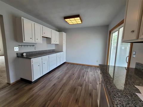 620 Berglund Rd, Pecatonica, IL 61063 photo 11