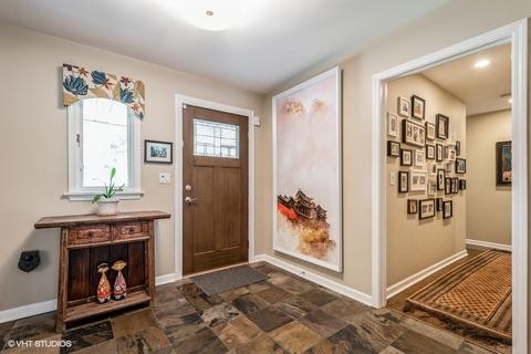 1440 Sequoia Trl, Glenview, IL 60025 photo 4