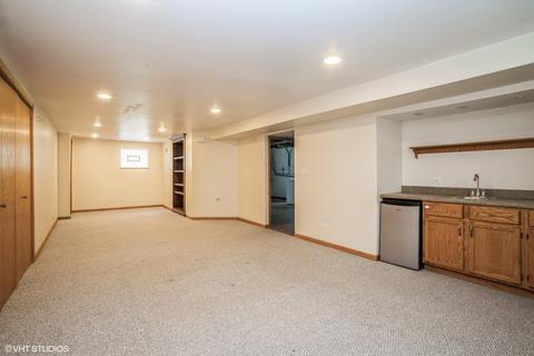 1310 Hazel Ct, Des Plaines, IL 60018 photo 15