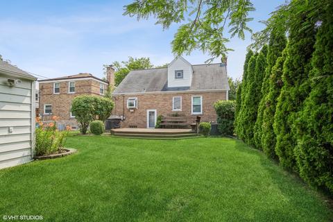 1310 Hazel Ct, Des Plaines, IL 60018 photo 2