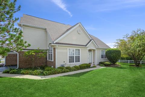 1249 Timberline Dr, Bartlett, IL 60103 photo 2