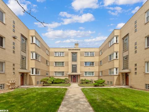 2048 E 72nd Pl #3, Chicago, IL 60649 photo 1