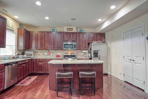 3473 Bradbury Cir, Aurora, IL 60504 photo 6