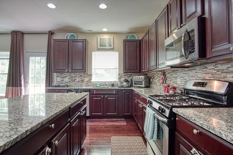 3473 Bradbury Cir, Aurora, IL 60504 photo 3