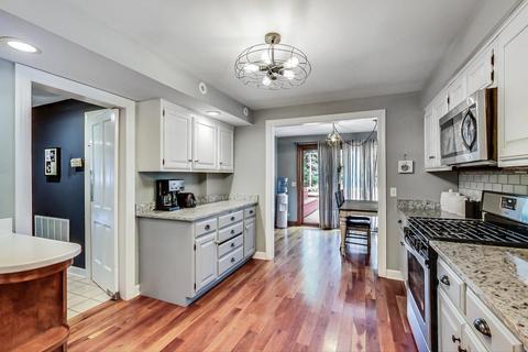 2055 Techny Rd, Northbrook, IL 60062 photo 12