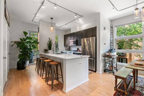 2038 W Willow St #A, Chicago, IL 60647 photo 10
