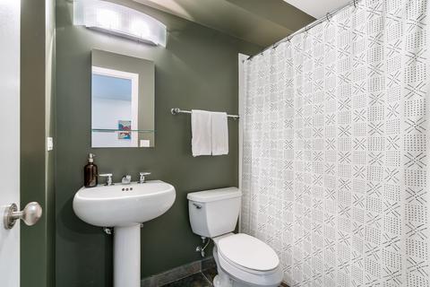 2038 W Willow St #A, Chicago, IL 60647 photo 33