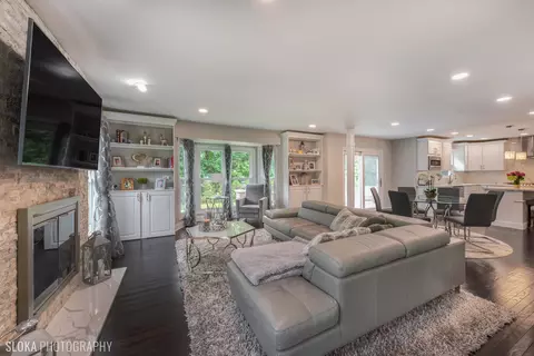 1531 Greenleaf Ct, Bartlett, IL 60103 photo 9