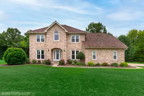 1531 Greenleaf Ct, Bartlett, IL 60103 photo 1
