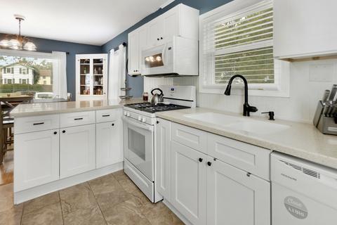 906 S 6th Ave, Kankakee, IL 60901 photo 5