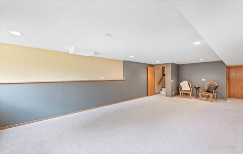 1305 Dancing Bear Ln, Elgin, IL 60120 photo 26