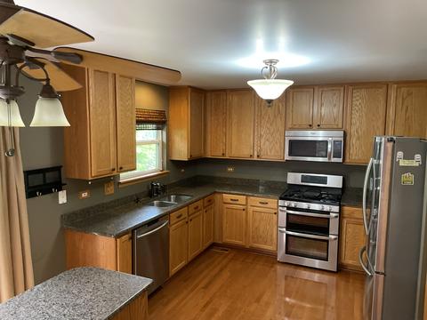 553 Wingpointe Dr, Aurora, IL 60506 photo 9