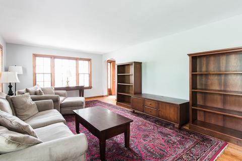 10858 S Artesian Ave, Chicago, IL 60655 photo 9