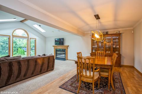 331 S Hickory Ave, Bartlett, IL 60103 photo 9