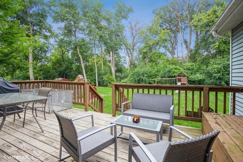 331 S Hickory Ave, Bartlett, IL 60103 photo 24