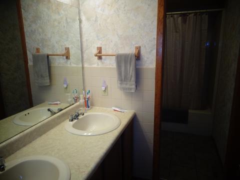 2001 Fallen Oak Rd, Bloomington, IL 61704 photo 14