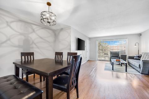 706 Cobblestone Cir #C, Glenview, IL 60025 photo 8