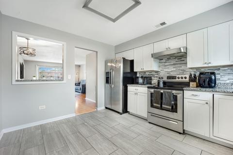 706 Cobblestone Cir #C, Glenview, IL 60025 photo 7