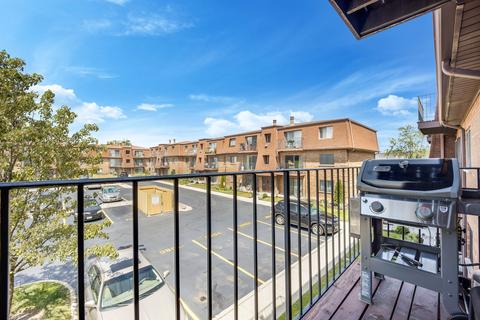 706 Cobblestone Cir #C, Glenview, IL 60025 photo 14