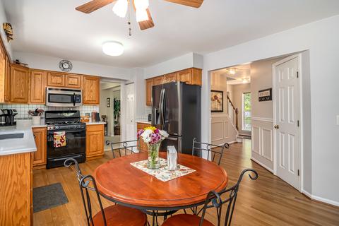 2 Raintree Ct, Cary, IL 60013 photo 12