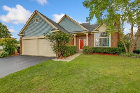 488 Harvard Ln, Bartlett, IL 60103 photo 1