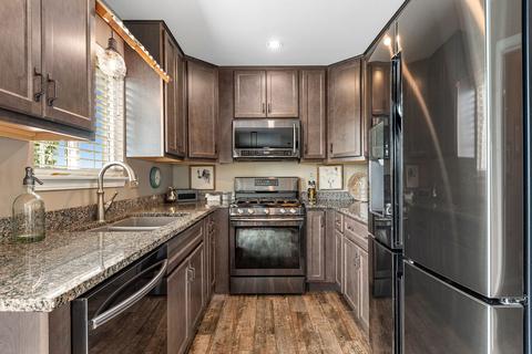 816 Grant Dr, Minooka, IL 60447 photo 8