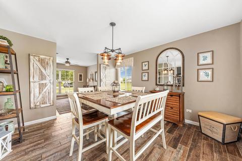 816 Grant Dr, Minooka, IL 60447 photo 5