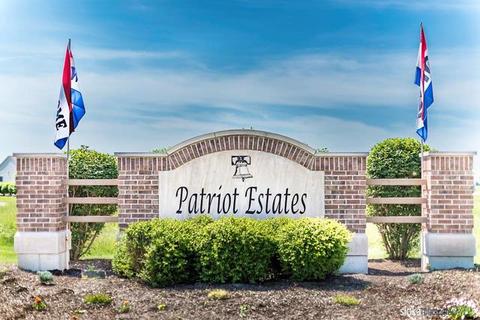 931 Baltimore St, Mchenry, IL 60050 photo 2