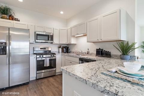 931 Baltimore St, Mchenry, IL 60050 photo 8