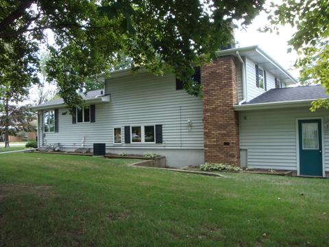 1126 E 4th St, Belvidere, IL 61008 photo 19