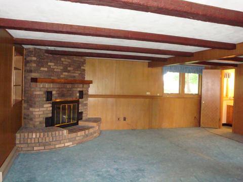 1126 E 4th St, Belvidere, IL 61008 photo 11