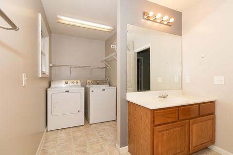 1113 Abercorn St, Normal, IL 61761 photo 27