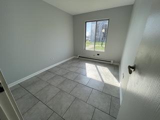 225 Gregory St #2, Aurora, IL 60504 photo 5