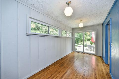 723 S Naperville Rd, Wheaton, IL 60189 photo 14